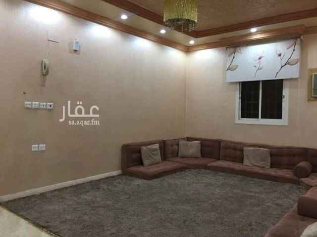 1728927 ت٦
عمارة تتكون من اربع شقق وملحق ارضي الدور الارضي يتكون من ٥غرف وصالة ٣ دورات مياه ومطبخ ومجلس خارجي
الدور الاول نفس الدور الارضي
الدور الثاني ملحقين متقابلين الاول يتكون من غرفتين وصالة ومط
بخ وحمامين والملحق الاخر يتكون من غرفتين ومطبخ وحمام وموزع
ملاحظة: يوجد عليها قرض عقاري بمبلغ ٤٥٠ الف
