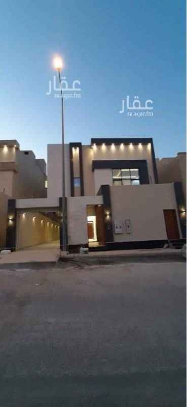 1751346 للبيع فيللتين درج صاله مع شقتين حي الملقا غرب طريق الخير
شارع 20 جنوبي مساحة 450متر مكونة من مدخل سيارة وغرفة سائق وملحق ومجلس رجاله ومقلط وصاله ومطبخ ومصعد راكب
الدور الأول ٤ غرف نوم
الدور العلوى غرفة خادمة وغرفة غسيل
الشقق كل شقة ثلاث غرف نوم وصاله ودورتين مياه ومطبخ
السعر 2500000 البيع قريب