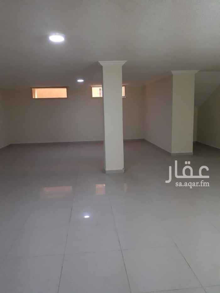 1504081 فيلا جديده للبيع الحمدانيه قريبه من قاعه فرح وقريبه لشارع العام وبجوارها كل الخدمات
بناء ممتاز وتوفر جميع الضمانات
يوجد بدروم دور كامل مجهز ليكون ( صاله العاب /احتفالات/ الخ... )
#الدور الاول
مدخلين
_ مدخل مجلس كبير ومجلط بدوره مياه خاصه
_ مدخل تانى لصاله واسعه ومطبخ ودوره مياه
#الدور التانى
٣ غرف نوم منهم
٢ ماستر
وغرفه
وغرفه خادمه وغسيل
وصاله وسيرفيس
# الدور الثالث
هو الملحق ك تالى
غرفتين نوم وصاله وحمام
وسطح مقسوم سطحين واحد شمالى وواحد شرقي
#غرفه حارس
مساحه ٣٠٠م
مطلوب مليون و ١٣٠ الف