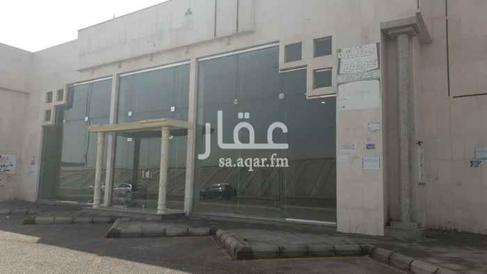 1371057 معرض للايجار مقابل الراشد مول بجانب العبداللطيف
