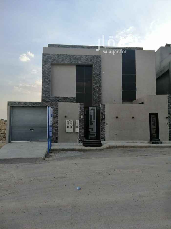 1700284 للبيع فيلا مودرن فاخره درج بالصالة و 4 شقق
حي النرجس
المساحه 450م
الشارع 20م شرقي
السعر مليون و 850الف
مدخل سيارة و غرفه سائق ومجلس و مقلط وصاله ومطبخ ومستودع وغرفه خادمه
الدور الاول 4 غرف نوم و صاله و٣ دورات مياه
الشقق كل شقه مجلس وصاله ومطبخ و غرفتين نوم ودورتين مياه