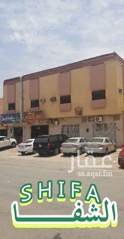 1643382 عماره تجاريه بحي الشفا
المساحه 525م
شارع 30م
شقه كبيره مدخل سياره اربع غرف ومطبخ وصاله + ملاحق فوق الشقه الثانيه ثلاث غرف وصاله الجهه الشرقيه الشقه الثالثه ارضيه صغيره.
واربعه محلات
دخلها 83 الف
حد مليون
مكتب عبدالله المنيع للعقارات
ابو عبدالملك
0543300389