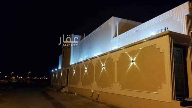 1585631 للبيع دور مساحه 600م على أرض مستقله
مؤسس البناء دور وأربع شقق
مؤسس ٣خزانات مياه
خزان ٦٠طن للدور وكل خزان للشقق ٤٠طن
على ٣شوارع تشطيب ممتاز جدا
حوش +مدخل سياره +مشب نار بالحوش
مجلس رجال مجلس حريم
مقلط طعام صاله مطبخ مستودع
٤غرف نوم
٦دورات مياه
مدخل خارجي خاص للسطح
ضمانات على السباكه والكهرباء
الحد ١١٢٠٠٠٠
مكتب شبكه الزبيري للعقارات
0543365036