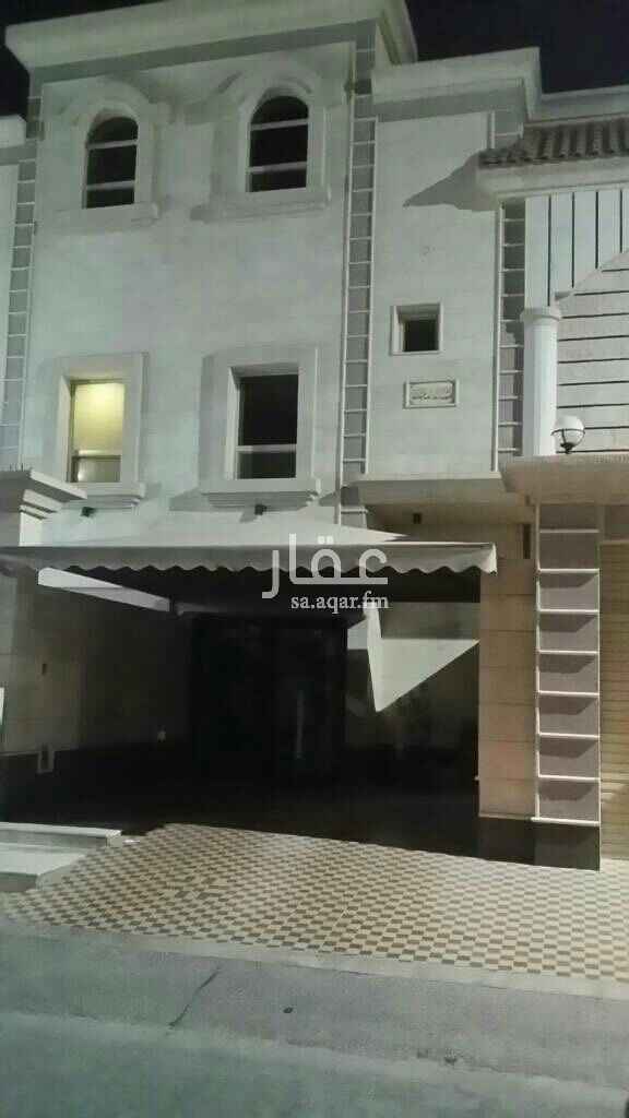 1734861 شقه دبلوكس عمرها سنتين للتقبيل من بنك الراجحي تم سداد اقساط سنتين من مدة الاقساط .الشقه تتكون من دور اول مجلس ومقلط وصاله وثلاث غرف بثلاث دورات مياه مع درج داخلي ودرج خارجي بملحق مكون من ثلاث غرف و2دورات مياه مع سطح مستقل وموقف خاص للسياره
