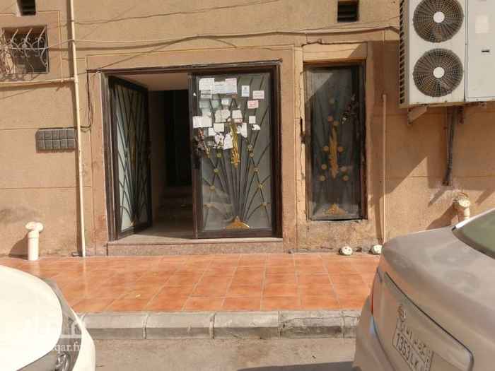 1765028 شقة بالدور الثاني للايجار تتكون من غرفتين نوم وصالة ومخزن ومطبخ واسع ومجلس وحمامين
الشقة نظيفة جدا
للتواصل مشاريع المدينة
الرجاء التواصل واتساب فقط
ابو سلطان 0543642744