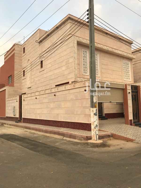 1205836 💰للبيع💰
فلتين بالجامعيين شرق اسواق الجامعيين معلومات الفلل
...
مساحة الارض ٣٤٠م تقريبا.
مسطح البناء ٥٣٢م..الدور الارضي مجلس رجال صاله مجلس نساء صالة اكل مفتوحه للاعلى حديقه داخليه مطبخ مفتوح على الصاله مطبخ داخلي مستودع منور وحمامين.
مجلس خارجي وكراج..مدخلين نساء ورجال.
الدور الثاني خمس غرف و ثلاث حمامات وصاله..وبوفيه
الدور الثالث ثلاث غرف وحمام.
فلتين واحده على زاويه.
🏫 مكتب الضمادي للعقارات
📱 0543771155