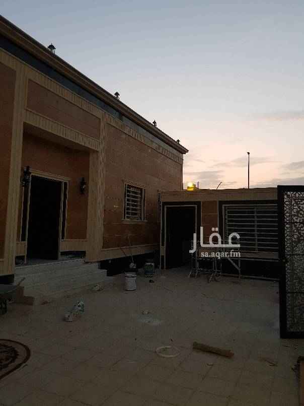 1622354 دور ارضي مستقل على ارض كامله مساحه الارض ٦٠٠م
على شارع ١٥م شرقي مخطط دره الموسى
مكون من مجلس رجال ومقلط وصاله ومجلس نساء ومطبخ ومستودع و٤ غرف نوم و٥ دورات مياه ومشب وحوش ومدخل سياره وخزانين مؤسس على دورين
كاميرات مراقبه داخليه وخارجيه +غاز عادي ومركزي + غرفة غسيل مجهزه
تحت اشراف هندسي وبشهادة استدامه
شغل مضمون وممتاز واجهه حجر مجلي المطلوب
مليون و٩٠ ألف
مجموعة سنابل عسير العقاريه ج / 0543823583