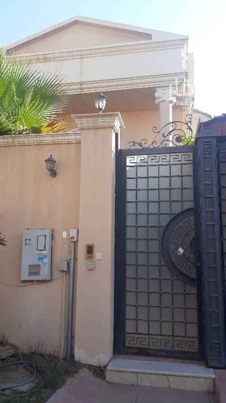1697894 فلة حى الخزامى المساحة ٤٣٠ مدخل سيارة غرفة سايق غرفة خدمة ومغسل ٤غرفة نوم مستر مجلس رجالى ومجلس حريمى