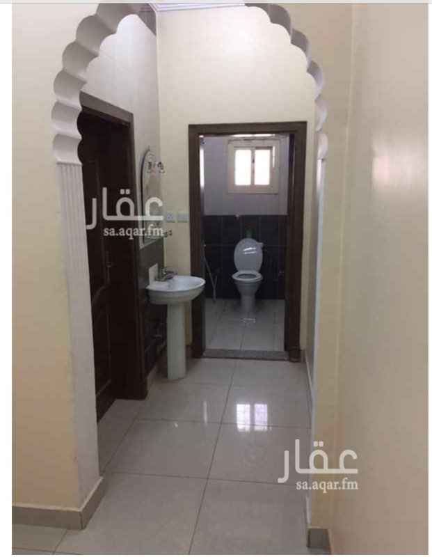 1677585 شقة بحي المنتزة ( الاجواد سابقا) مكونة من ٤ غرف ودورتين مياة وصالة . ١٦ الف دفعتين وامكانية ٣ دفعات وشكرا شامل الكهرباء والماء