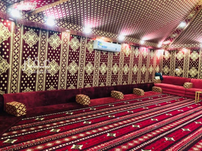 1647448 استراحة للايجار اليومي :
قسمين نساء و رجال بمداخل منفصلة و بينهم مدخل مشترك
بيتين شعر نساء و رجال مجهز بمكبر صوت
مجلس نساء بمكبرات الصوت
مسطحات خضراء بالقسمين
مطبخ لنساء مجهز
مطبخ ضيافة لرجال مجهز
مسبح مجهز بغرف تبديل ملابس و مراوش
6 دورات مياة
————
سياسة الايجار
الدخول 3 عصراً الخروج صباح اليوم التالي
سعر الايجار للقسم الواحد 1000 ريال
سعر الايجار للقسمين 2000 ريال
———-
الموقع : الشرائع مخطط 13 طريق الراشدية 1 بالقرب من مغاسل اصول النظافة لسيارات للوصول عن طريق خرائط قول ماب ( استراحة