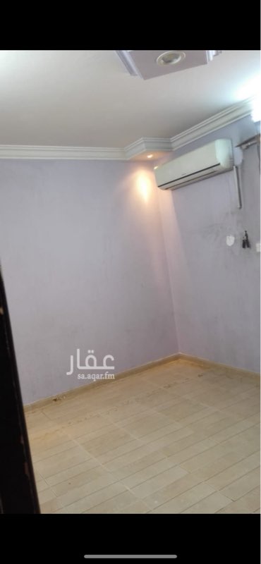 1586352 شقه. ٤ غورف دورتين مياه٢ جميع الغرف بالسبلتات موقف خاص يوجد مصعد المطلوب سداد المتبقي الشفاء حي المروه