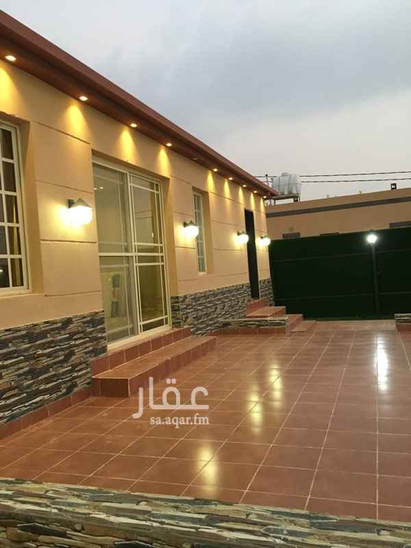 1276167 *استراحة في ملكان بناء مسلح للبيع
*بوثيقة مبايعة
*موقعها ملكان تبعد 17 كم عن العوالي الموقع يوجد فيه استراحات ناشئة
*مساحتها 900 متر وقريبه من الشارع
*عداد كهرباء 70 امبير
*بها غرفة وصالة ومطبخ امريكي وحمامين
*مجلس كبير 5*7 مستقل به حمام ومغاسل
*مسبح مغطى ومسلح 4*7
*مسطحات خضراء
*جلسات خارجية
* العاب
