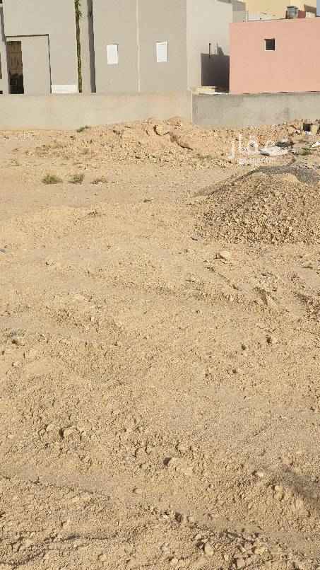1578280 للايجار ارض حي الملقا على طريق الأمير محمد بن سعد الاطوال ٣٠ في ٣٠ المده ١٠ سنوات