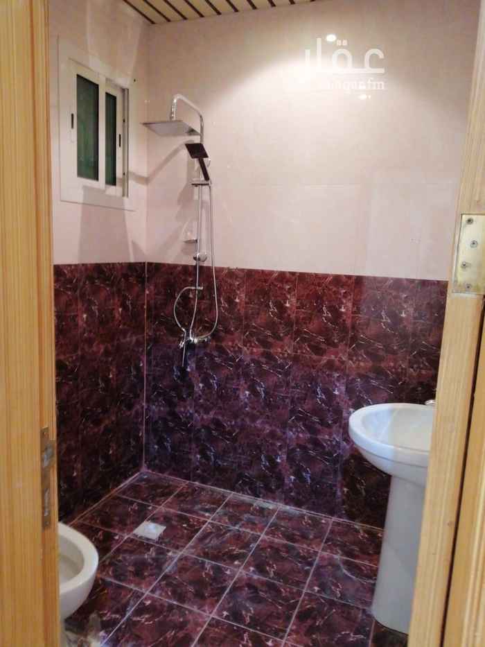 1645891 شقه للايجار عوائل فاخره
غرفه وحمام ومطبخ
العقار مجدد بالكامل مطبخ راكب مكيفات راكبه اسبلت
موقع ممتاز متوفر جميع الخدمات