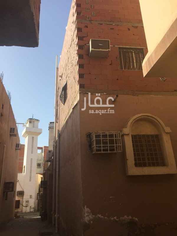 1575231 للبيع منزل نظيف جدا
حي الجامعة
مكون من خمس غرف بمنافعها وسطح
3 ادوار
كل دور غرفتين وصالة
مساحته 100م
عداد كهرباء وعداد موية
مطلوب ٣٥٠ الف
التواصل واتساب عماد / 0544244632
الموقع غير دقيق