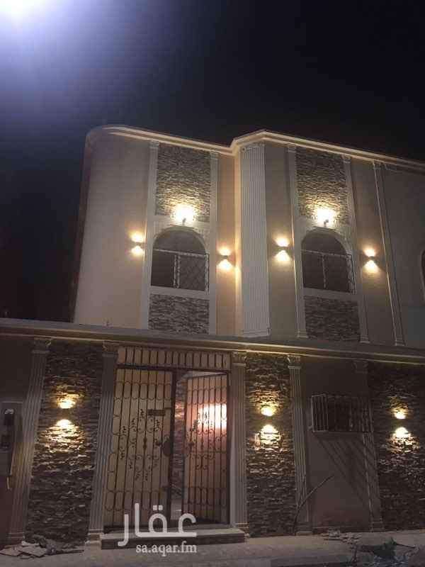 1595616 فيلا بحي النهضه .. جده
مساحتها ٢٥٠ م .. على شارع١٦ م .. شارع امامي حرف T .. حديقه بالخلف .. العمر ١٠ سنوات
الدور الارضي .. مدخلين للفيلا امامي وخلفي
صالون كبير .. مطبخ .. حمام
الدور الاول .. غرفه رئيسيه مع حمام .. غرفتين مع حمام .. صاله
الملحق .. غرفة نوم مع حمام .. صاله .. غرفة خدامه مع حمام
الفيلا فيها غرفة سائق
المطلوب ٨٠ الف بالسنه
للتواصل واتس .. عماد / 0544244632
الموقع غير دقيق