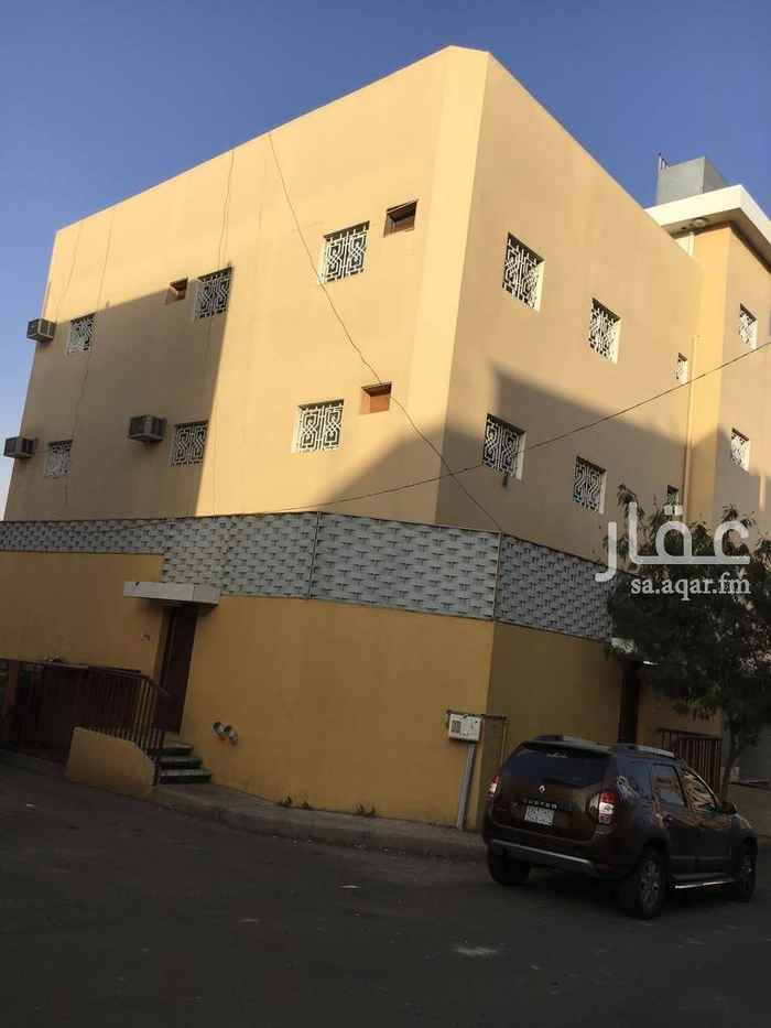 1570719 عماره للإيجار باكامل خميس مشيط حي اشباعه شارع60
تتكون من ٨شقق ٥شقق من ٤غرف و٢حمام
وشقتين من ٣غرف و٢حمام
اسعر 170الف ريال فى اسنه
عمر العقار ١٦ سنه
العقار جيد جداً