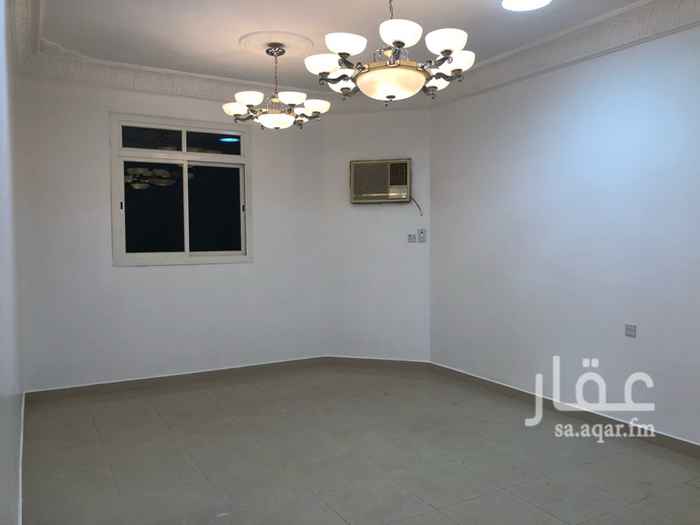 1400468 5 غرف كبيره
صاله 7*5
مجلس6.5*5
غرفه نساء
مطبخ 4.5*4.5
3 دوريات
مستودع
يوجد غاز مركزي و مكيفات
مساحات الغرف كبيره
التواصل وتس اب
0544349555