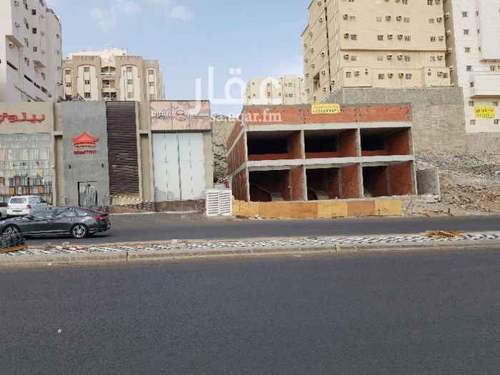 1553766 فرصة استثمارية لا تعوض
يوجد ثلاثة محلات تجارية مع الميزان ، عمر العقار جديد ، امكانية التعديل على المبنى في حالة دمج المحلات وخلافه التاجير كامل المحلات او مفرد ، عقد طويل المدى للاستفسار جوال رقم 0544413922