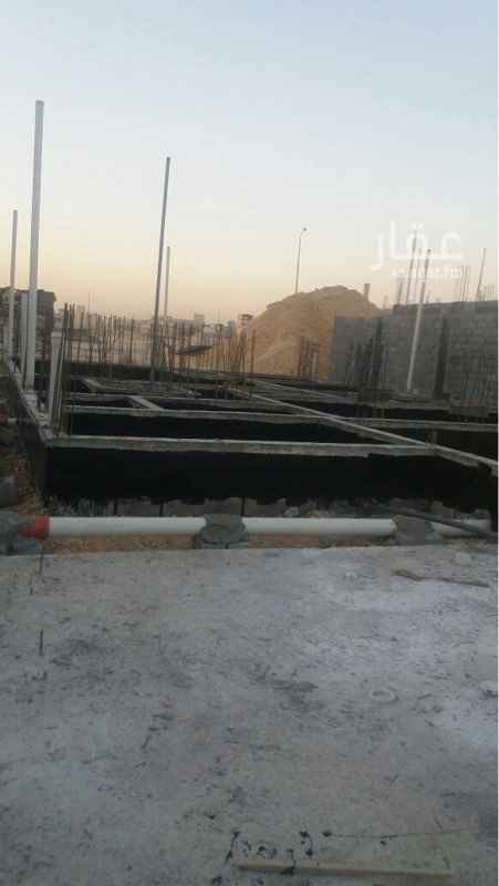 1083030 للبيع فله في القمرا 10
شماليه مساحة 377
درج صاله وشقتين
مؤسس لها مصعد
يوجد ضمانات من المالك على الفيلا
ويوجد شهادة هندسيه على البناء
ويوجد صور على جميع خطوات البناء
عليها سوم مليون وثلاث ميه الف
ابو محمد
0507655855