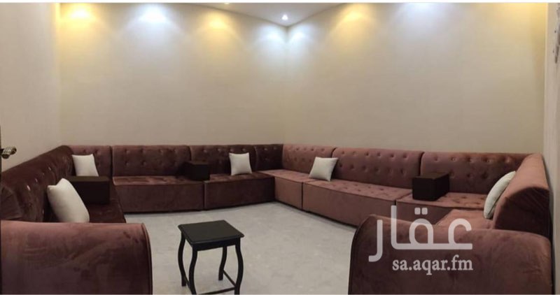 1664375 قاعة أفراح للبيع بمساحة ممتازة قسمين رجال ونساء الموقع / على الدائري الثالث مساحتها / 672 الواجهات.... شرقي / شارع 100 الدائري الثالث غربي / شارع مشاة عرض 10 متر شمالي / قطعة جنوبي / شارع بعرض 16 متر قسم الرجال يتسع تقريبا ل 250 شخص قسم النساء يتسع ل تقريبا 250 شخص و أتمنى ما يدق إلا الصامل واللي حاب يشوفها على الطبيعه مرحبا فيه
* المساحة:672 للمتر
* السعر:1800000 ريال
* الواجهة:شرق .
* يوجد قسم عوائل .
* 3422 ريال للمتر .
* 100 متر .
* 5 غرف .
* 2 صاله .
* 3 دورة مياه .