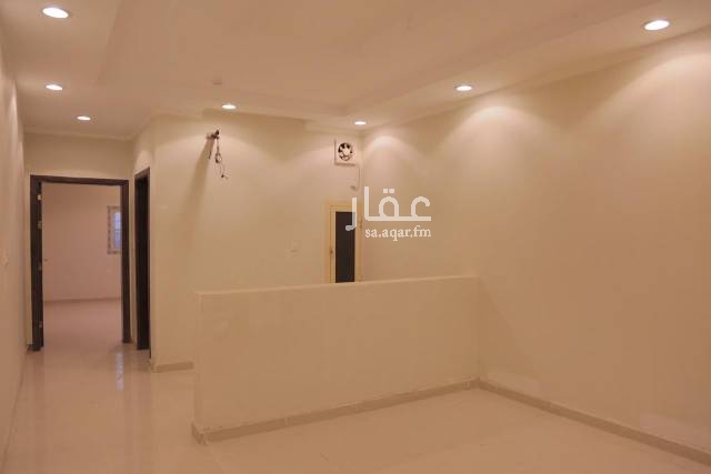 1678248 شقق عرفتين وحمام وصالةومطابخ علا الابلط نضيفة
شمل الما والكهرباء سعارة 1800
وفي غرفة وصالة وحمامومطابخ باالف وخمس شمل الماوالكهرباء