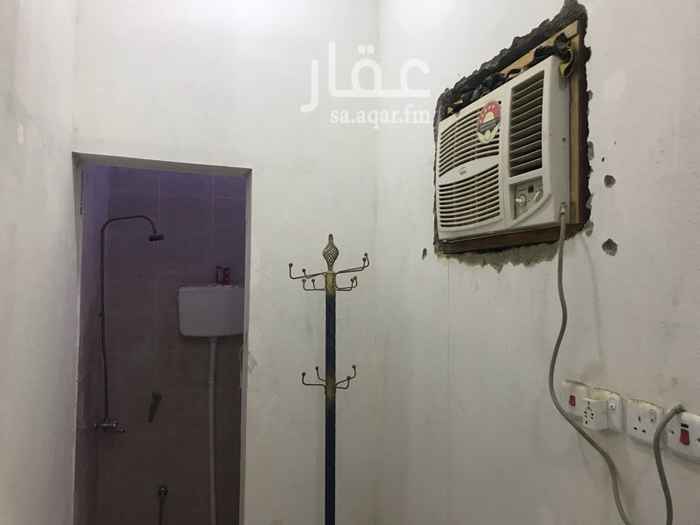 1620664 غرفة سائق / مكيف راكب + حمام / شامل الكهربا والماء