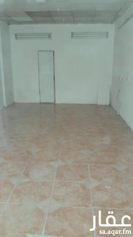 717347 للإيجار محل فى حى اليرموك الشرقى مساحة المحل 40متر..يصلح أى نشاط تجاري ما عدا المغسله والحلاق..
للاستفسار /جوال(0544494281)أبو مهند