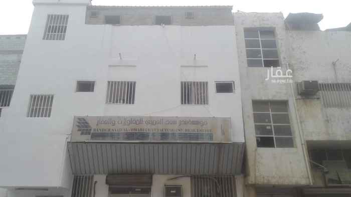 1404470 البيت نظيف و بحاله جيده و مجدد بالكامل مع السباكه
