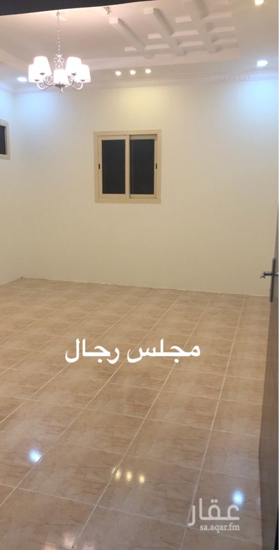 1458103 شقتين للإيجار
كل شقة مدخل مستقل
وسطح مستقل
والماء والكهرباء مستقله
والشقق جديده لم تسكن بعد
(الصاله كبيره)