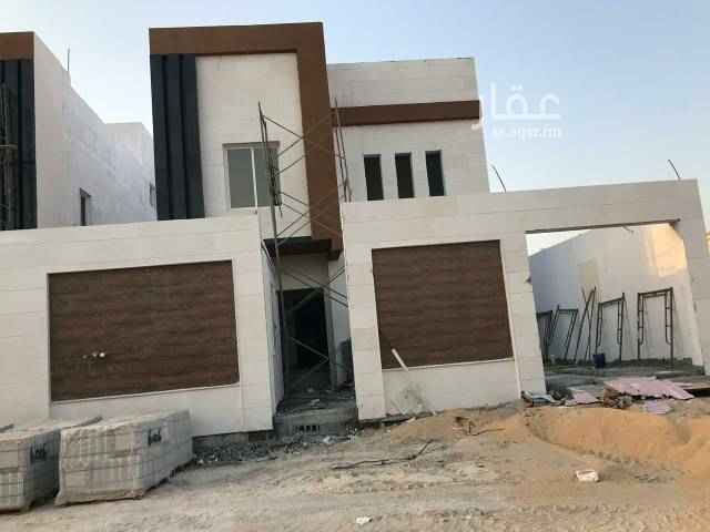 1696053 فيلا تشطيب فخم عليها ضمانات شامله السباكه والكهرباء والهيكل الإنشاي موصفات الدور الارضي منافع والدور الثاني ٤عرف نوم وصاله والدور الثالث عرفتني والسعر مليون للمعاينة الاتصال ٠٥٤٤٦٠٣٥٩٥ المتوكل