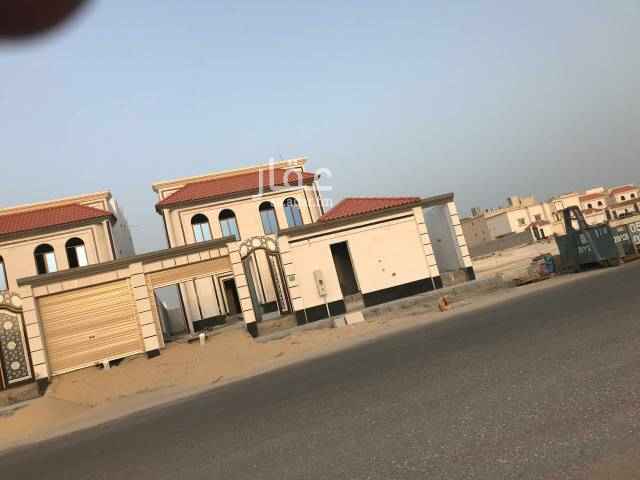 1700365 فيلا تشطيب فخم عليها ضمانات شامله السباكه والكهرباء والهيكل الإنشاي موصفات الدور الارضي منافع والدور الثاني ٥عرف نوم وصاله والدور الثالث عرفتني وحمام وعرفه غسيل أسطح أحواش وكراج والسعر مليون ٢٥٠ وقابل التفاوض للجاد للمعاينة ٠٥٤٤٦٠٣٥٩٥ المتوكل