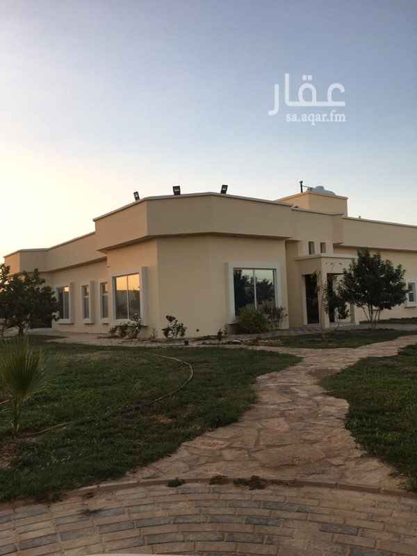 1639322 مسطح البناء 500 متر عباره عن فيله سكنيه