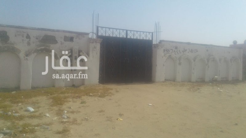 1484232 حوش في مخطط البركة ( الخمرة ) تركي بن جلوي
غرفتين ومطبخ وصالة مفروشه وحمامين داخلي واخارجي
وجلسه خارجيه وخزان وبيارة اكرمكم الله
وعداد كهرباء
المطلوب 190الف