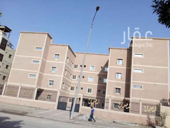 1551751 السلام عليكم و رحمة الله و بركاته،
يتوفر لدينا عمارة للايجار في الصناعية الثانية بالدمام، العمارة مكونة من اربعة ادوار و كل دور مكون من ١٩ غرفة مع دورة مياه خاصة ، مع وجود مطبخ عمومي في كل دور ، العمارة مناسبة لسكن العمال في الصناعية الثانية وجديدة و لم تسكن من قبل. للتواصل الرجاء الاتصال على :
0544690805
او الرد على البريد.
نتشرف بخدمتكم ، والسلام عليكم و رحمة الله و بركاته.