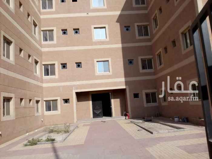 1698056 السلام عليكم
يوجد غرف للايجار في الصناعية الثانية بالدمام.
الغرف مناسبة للعاملين في تلك المنطقة.
السكن موجود في الحي السكني ويتوفر حولها جميع الخدمات.
يوجد ٣ انواع من الغرف.
غرف صغيرة تسع لشخصين ايجارها ٧٠٠ ريال شهريا شامل الماء و الكهرباء.
غرف متوسطة تتسع ل ٣ اشخاص وايجارها ٩٠٠ ريال شهريا .
غرفة كبيرة تتسع لستة اشخاص وايجارها ١٢٠٠ ريال شهريا.
كل غرفة لها دورة مياه خاصة بها.
التواصل عن طريق الواتساب