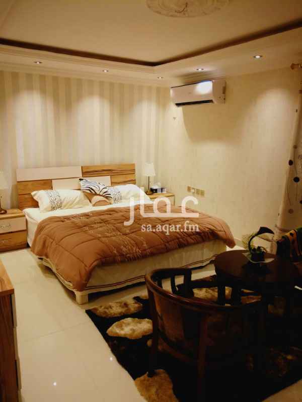 719629 للايجار غرف فندقية عزاب نظام استديو مفروش خلف ماكدونالدز وبنك ساب ايجار شهري يبداء من(2100) ريال الى (2800) ريال ايجار يومي (150) شامل انترنت الياف بصرية الماء والكهرباء مجانا + خدمات الصيانة .
غرفة مفروش ( سرير + دولاب + كومدينه + مكيف +طاولة شاي + اسبيلت أو مكيف شباك + شاشة LED + ثلاجة .
