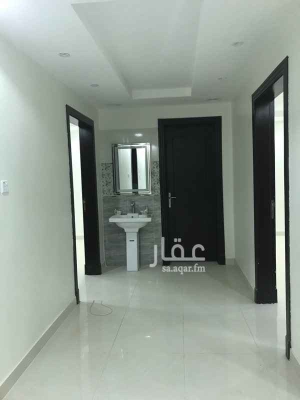1559414 للايجار شقة ٣ غرف وصاله في فيلا دور ثاني مدخل واحد.. عداد كهرباء مستقل الشقه واسعه واستخدام نظيف جداً..
سعر الايجار ١٣٠٠ ريال شهري او ١٦ الف سنوي..
للتواصل
تركي:0544786181
.
