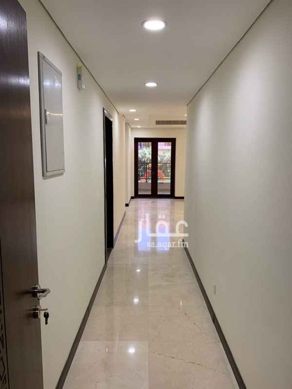 1468746 سكينه كمباوند يبعد عن الحرم النبوي الشريف 3كيلو و800م من الجهة الشرقية للحرم طريق الملك عبد العزيز
المشروع عباره عن مجمع سكني يتكون من 6 عمائر سكنيه تحتوي على 182 وحدة سكنية يشمل هذا المجمع الخدمات التالية:
• حديقة داخلية 3000م.
• مسبح ونادي صحي مغطى.
• قاعة مناسبات.
• مركز رجال أعمال .
• كوفي شوب.
• حضانة أطفال .
• غرف سائقين.
• مِني ماركت.
• مغسلة ملابس.
• مواقف داخلية وخارجية.
• كاميرات مراقبة وحراسات أمنية.
• استقبال.
• حراسات امنية.
اوقات العمل من السبت الى الخميس من الساعة ١٠ص الى ٧م
