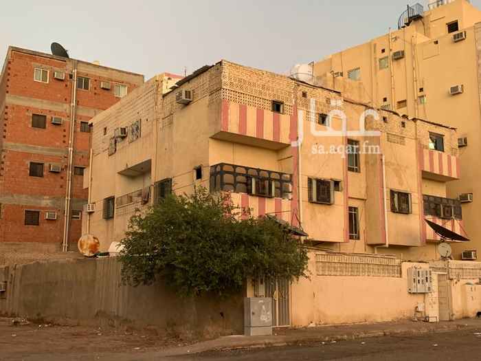 1284253 السلام عليكم ورحمة الله
عماره بحي المصانع مساحتها ٤٢٠ متر
على واجهه واحده
مكونه من ١١ شقه
تبعد عن الحرم ٥ دقائق على طريق الملك فهد قبل توب تن
اللهم صلى على النبي