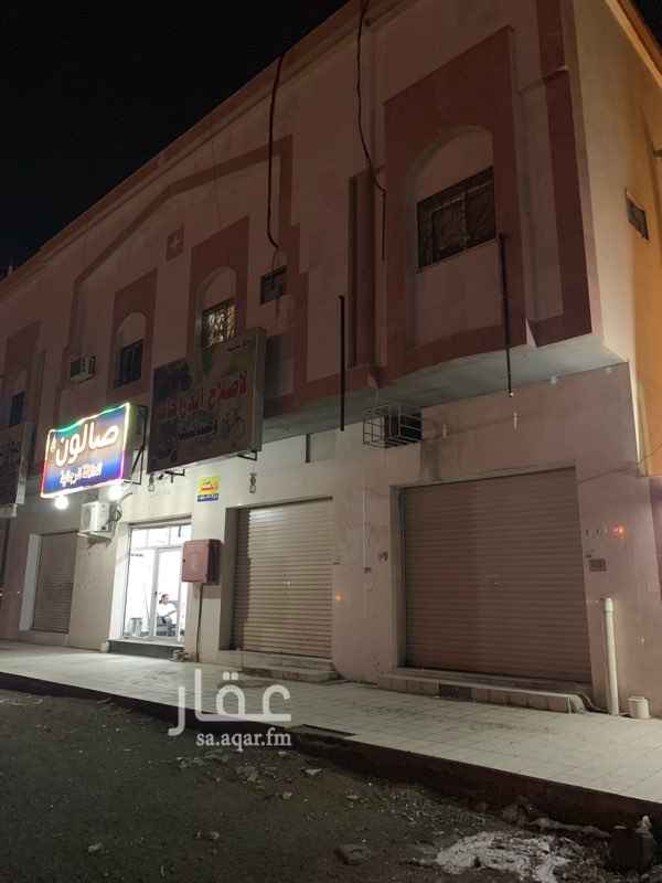 1707721 ٣ محلات للايجار قيمة المحل الواحد ١٠٠٠٠ بالسنه على شارع ١٠٠ الامام النسائي مقابل محطة بن زيد تفتح شرق
الرجاء الاتصال على الرقم ٠٥٤٠٠٣٠٣٨١ مع مراعات الوقت
وشكرا