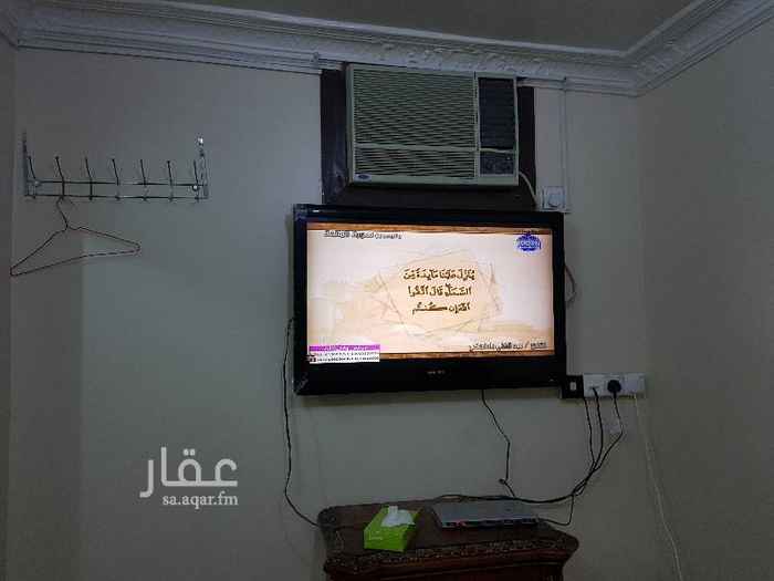 1723977 غرفة مفروشة ومكيفة مع دورة مياه خاصة في مخطط الألفية حي الأجاويد جنوب شرق جدة. الغرفة مزودة بجهاز استقبال وشاشة كبيرة مقاس ٤٣ بوصة. موقع استراتيجي تحيط به جميع الخدمات.
السعر شامل للكهرباء والماء.
الدفع مقدم كل شهر يوجد مطاعم ومغاسل وخدمات سيارات وحلاقين وسوبر ماركت النهدي وعدة تموينات أخرى.
التواصل 0544992393 أبو زياد