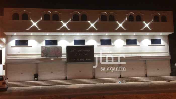 1384526 المساحة مساحة كل محل ٣٢ متر مربع
السعر يشمل المحل الواحد