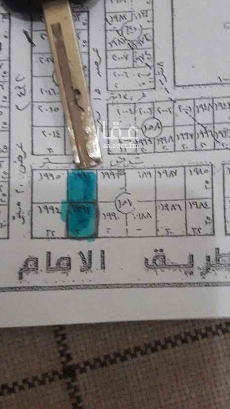 1752874 للبيع رأس بلوك تجاري سكني في حي الصحافة مربع ٢ المساحة 2240 متر ثلاث شوارع جنوبي شارع ٦٠ غربي شارع ٢٠ شمال شارع ١٥ الأطول 32 في عمق 70 السعر ٥ ألف للمتر شامل الضريبة على شور الموقع ممتاز جدا جدا