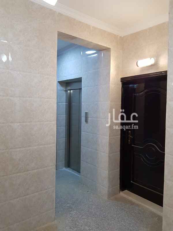 1393057 ** للبيع / شقه تمليك
** الموقع / مخطط باقدو داخل حد الحرم النبوي
** الشارع / 20 جنوبي
** مكوناتها / 3 أدور 6 شقق
متبقي شقه واحده فالدور الاول
مكونه من
5 غرف +صاله +مطبخ +3 دورات مياه
المميزات
** الواجهه حجر فاخر
** مصعد راكب
** عازل حراري للجدران والنوافذ حسب أشتراطات شركة الكهرباء
** عازل مائي للمطابخ ودورات المياه وسطح العماره
** مساحات الغرف والصالات والمجالس كبيره
** خزان أرضي وعلوي مستقل لكل شقه
** موقف خاص لكل شقه
** كل شقه مدخلين
**للتواصل
0561904645