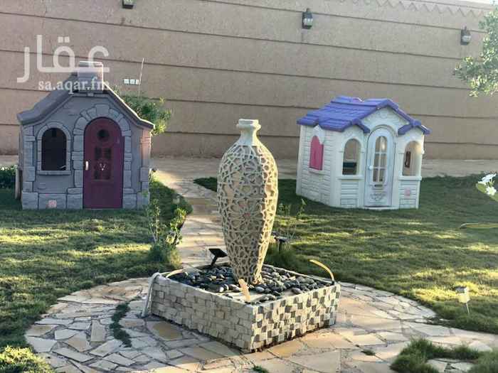 1285377 استراحة عوائل قسم واحد وبالامكان فصلها بوضع ساتر ايام الاجازة ويوم الجمعة 1000ويومي الخميس والسبت 700 وبقية الايام الاحد/الاثنين /الثلاثاء/الاربعاء500