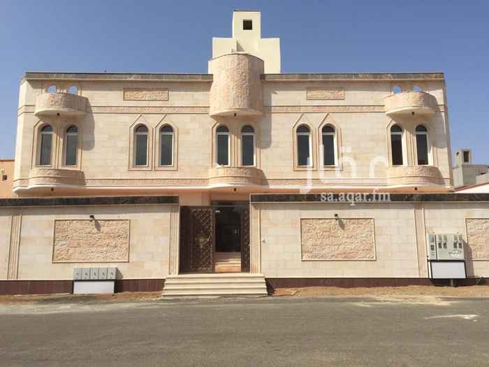 1399768 للبيع عمارة بمدينة جدة بمخطط الرياض ( ج ) .. مساحة الأرض 800 م مربع .. يوجد بها ثمانية شقق كل شقة 4 غرف كبيرة و صالة و حمامين و مطبخ ... العمارة جديدة و لم تسكن و يوجد بها مصعد .. الكهرباء واصلة للعمارة و مشطبة .. تقع على واجهة غربية. مطلوب 2 مليون