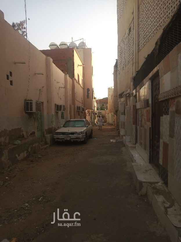 بيت للبيع في حي مشرفة في جده