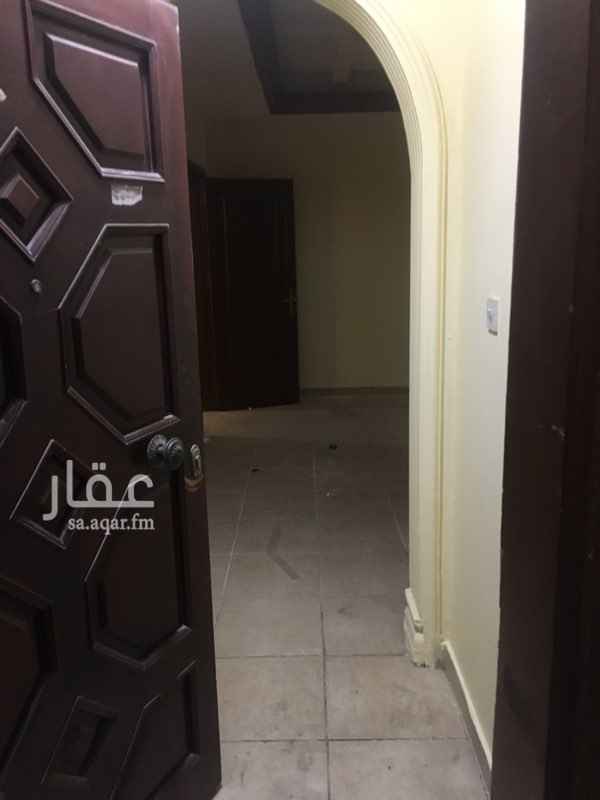 1690265 ما شاء الله تبارك الله
شقة ٥ غرف ، صالونين مع حمام و ٣ غرف نوم مع حمامين و صالة و غرفة خدامة مع حمام و مطبخ ، و غرفة سائق و موقف خاص ، العماره فيها مصعد مطلوب ٣٥ الف للسنة
في الدور الاول ، الارضي مواقف و غرف السواقين الدور الي بعده الشقة
للتواصل : 0505685184 الرقم هذا فقط ، تجاهل رقم المعلن ، ارجو الاكتفاء بي رسالة واتس من بعد ساعة ١ ليلا لين ١٢ ظهرا الله يعافيك