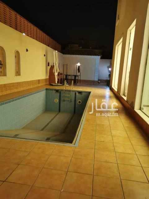1751920 للبيع فيلا بحي البساتين خلف اتومول دورين ملحق صوالين استقبال صاله مطبخ حمامين حديقه كبيره مسبح حوش خمس غرف نوم مع حمامات صاله ملحق غرفه خادمه تكيف مركزى العمر تسع سنوات الاتصال ٠٥٥١٧٠٠١٧٦ واتس اتصال هذا الرقم الخاص